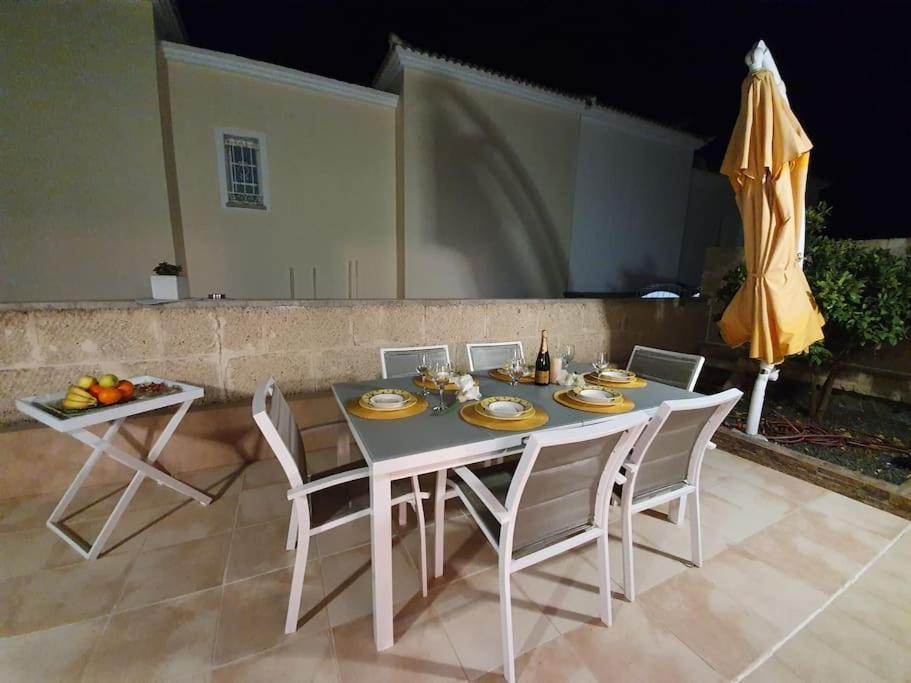 Villa Vanesa Luxury Private Villa With A Heated Pool, 4 Bedrooms And 4 Bathrooms Costa Adeje  Exteriér fotografie
